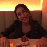 Oumayma Lyassaa的照片