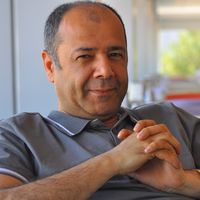 Turan Özkan's Photo