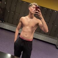 justin j benhard的照片