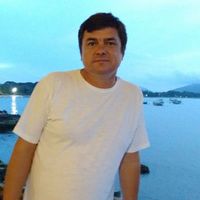 Adriano Flores's Photo