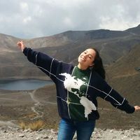 Lakshmi Hernández's Photo