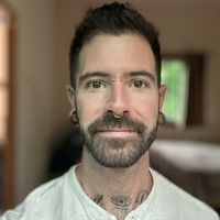 Alvaro Rivas的照片