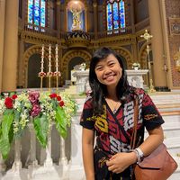 Elizabeth Riana DP's Photo