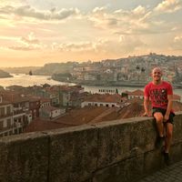 Tyler Doucet的照片