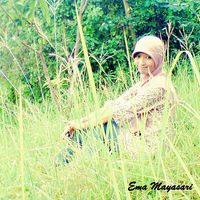 Ema Mayasari's Photo