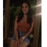 gamze nur nadir的照片