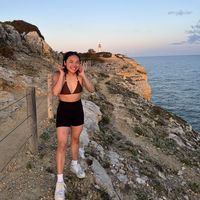 Mély-Anne Dupuis的照片