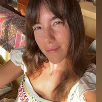 regina cervantes's Photo