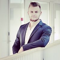 Nikita Kazakevichs的照片