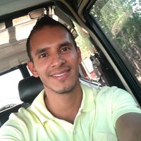 Carlos Humberto Montoya Raigoza的照片