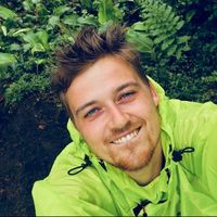 Joshua Hechinger的照片