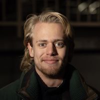 Latham Davies's Photo