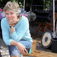 Elizabeth Daniels-Currey的照片