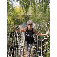 Christine Tarpinian的照片