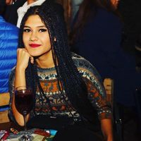 Serenat Kacar的照片