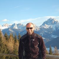 Daniel Lazar's Photo