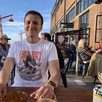 Oliver Naaris's Photo