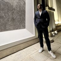 Yasha Madani's Photo