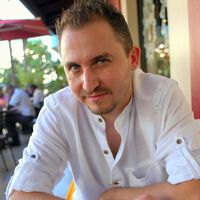 Gökhan Dönmez的照片