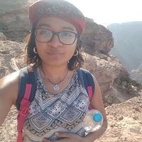 Fatima Bastaki的照片