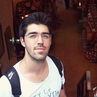 Tolga Karaçay的照片