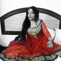 elnaz sadeghian's Photo