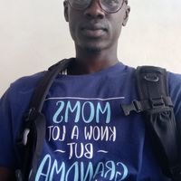 guededioufy diouf的照片