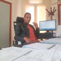 Omar Berrahmo的照片