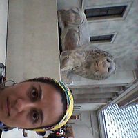 GÜLDEN DEMİR的照片