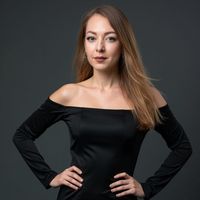 Angelina Ishtubaeva的照片