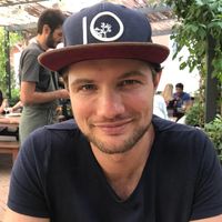 Olivier Advocaat的照片