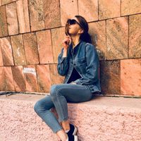 Яна Тилипко的照片