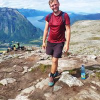 Dmitrii Emelianov的照片