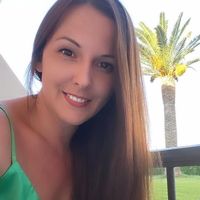 Cecilia Zseni's Photo