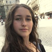 Monica Hangan's Photo