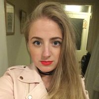 Jasmine Field的照片