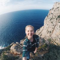 Polina Zolotuhina的照片