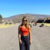 Alime Cinar的照片