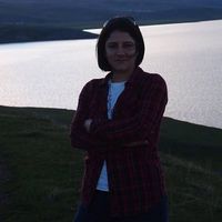 Yasemin Zenger的照片