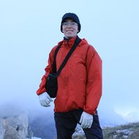 Maksim Mikhotov的照片