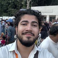 Amad Shafique的照片