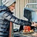 BBQ on Lake Barton Friday 的照片