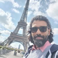 Mubarak Ali的照片