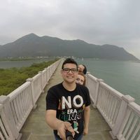 Abraham Gutierrez的照片