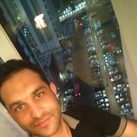 Navid Anjum的照片