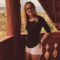 Fotos de Nadine Vanessa German