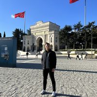 khashayar khalili的照片