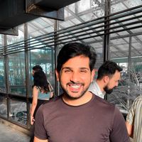 Sadat Ahmedy的照片