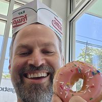 Abraham  James的照片