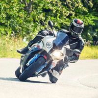 Photos de Mihai Stroescu